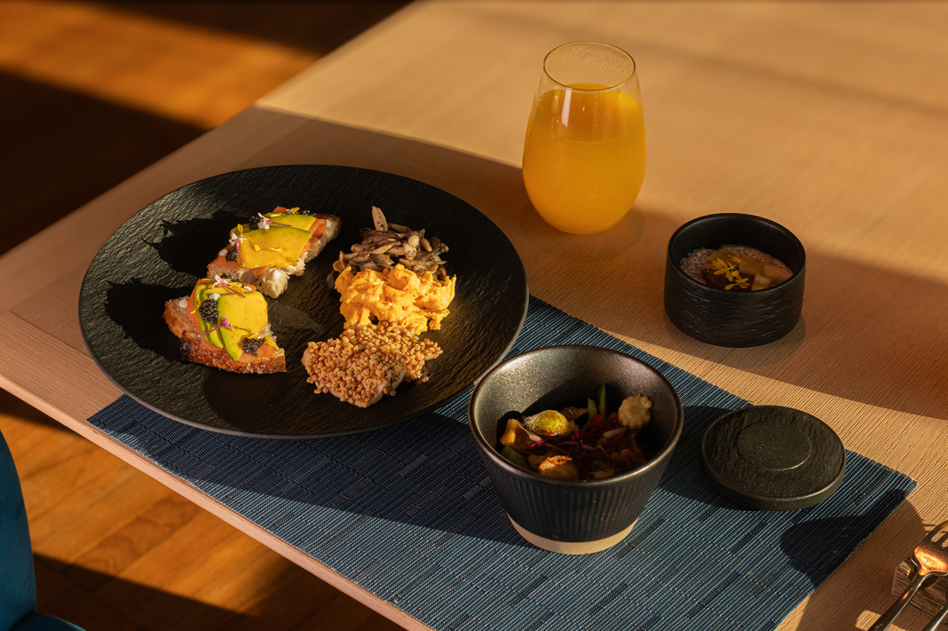 酪梨鮭魚酸種麵包